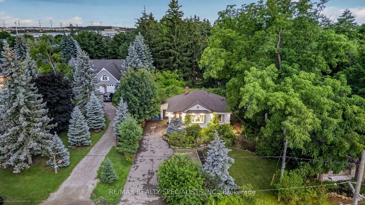 7596 Creditview Road — photo 1