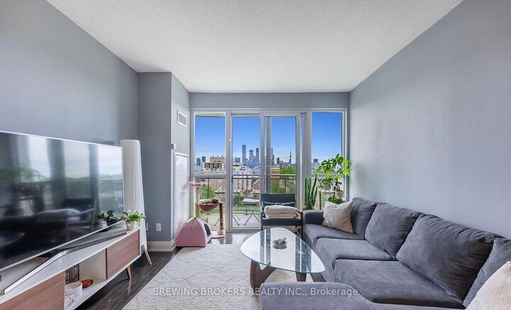 1430 Yonge Street 704 — photo 1