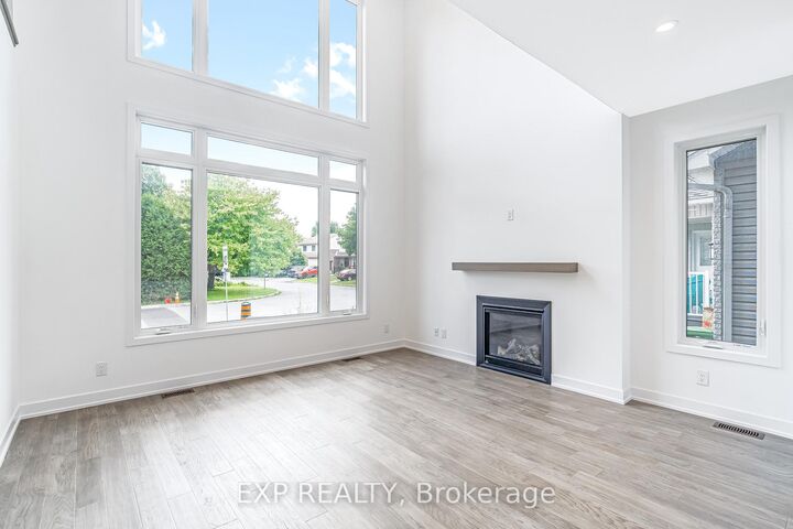 Property Photo: 489 Duvernay Drive ON K1E 2N7