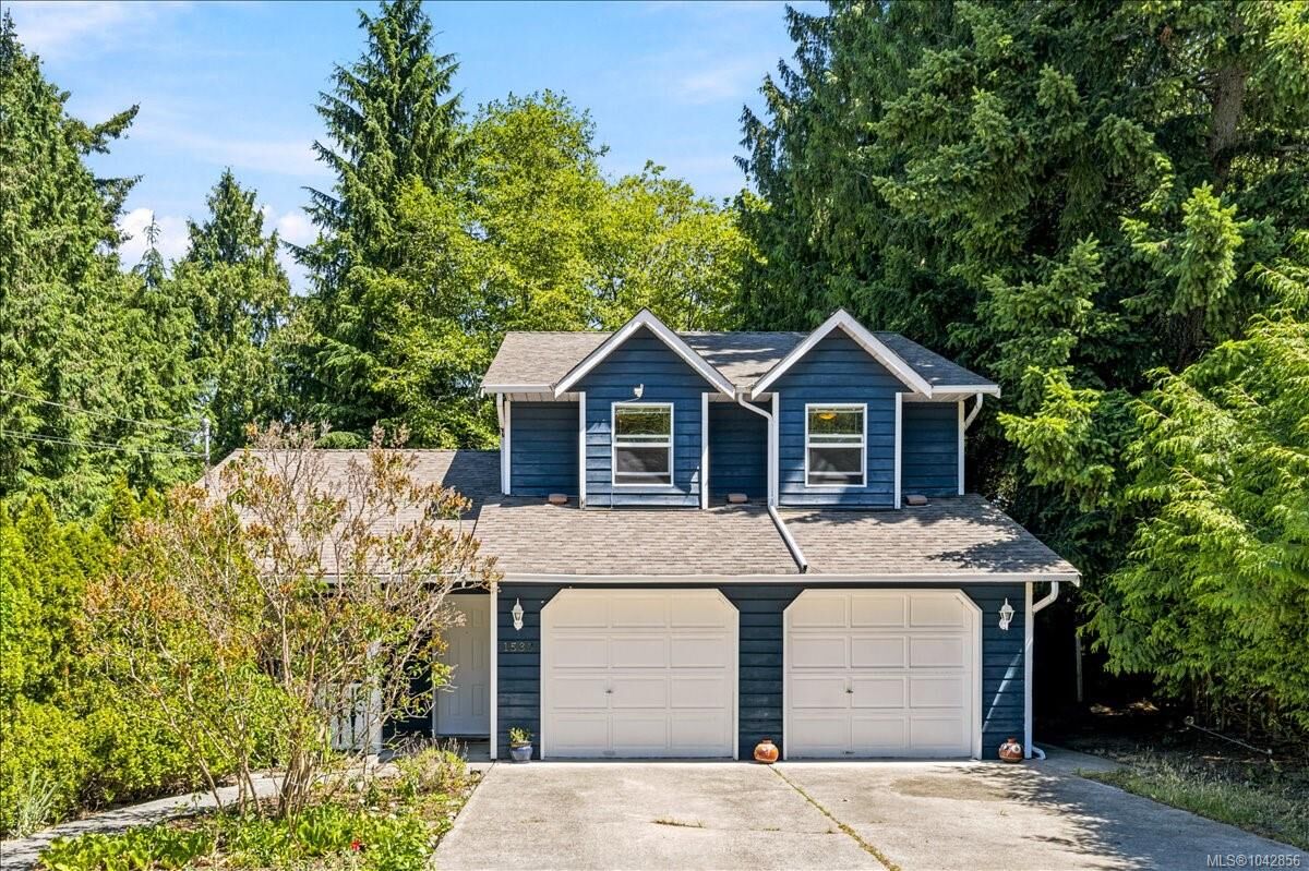Property Photo: 1530 Pacific Cres BC V9P 1X6