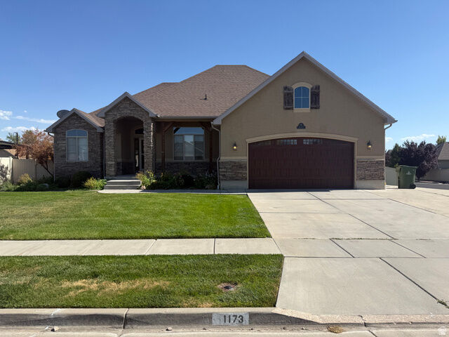 Property Photo: 1173 W 2175 S UT 84075