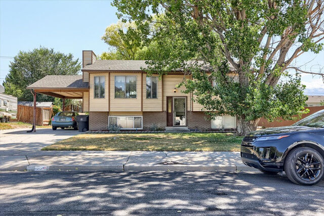 Property Photo: 6315 S Stokewater Dr UT 84129