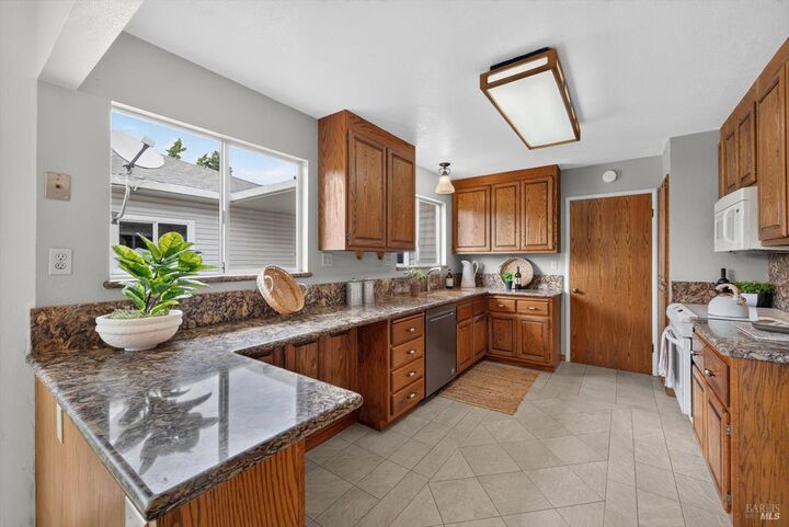 Property Photo:  1700 Sierra Avenue  CA 94558 