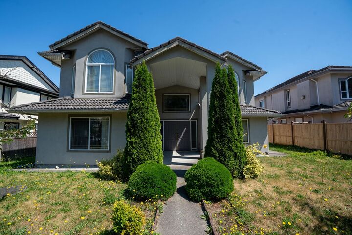 Property Photo: 6550 128 Street BC V3W 4C6
