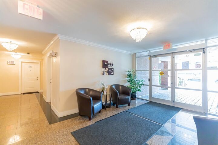 Property Photo: 17769 57 Avenue 116 BC V3S 1H1