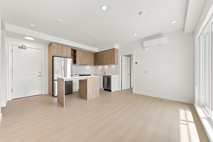Property Photo:  82 First Street 427  BC V3L 0L8 