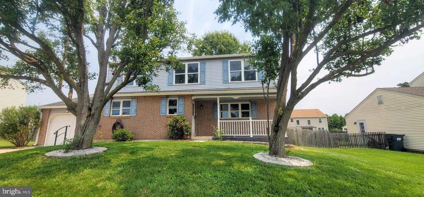 Property Photo:  18 Radka Drive  DE 19702 
