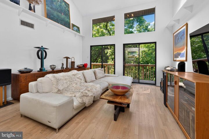 Property Photo:  120 Swan Street  NJ 08530 