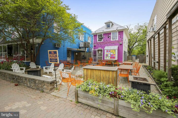 Property Photo: 12 Kennedy Street VA 22305