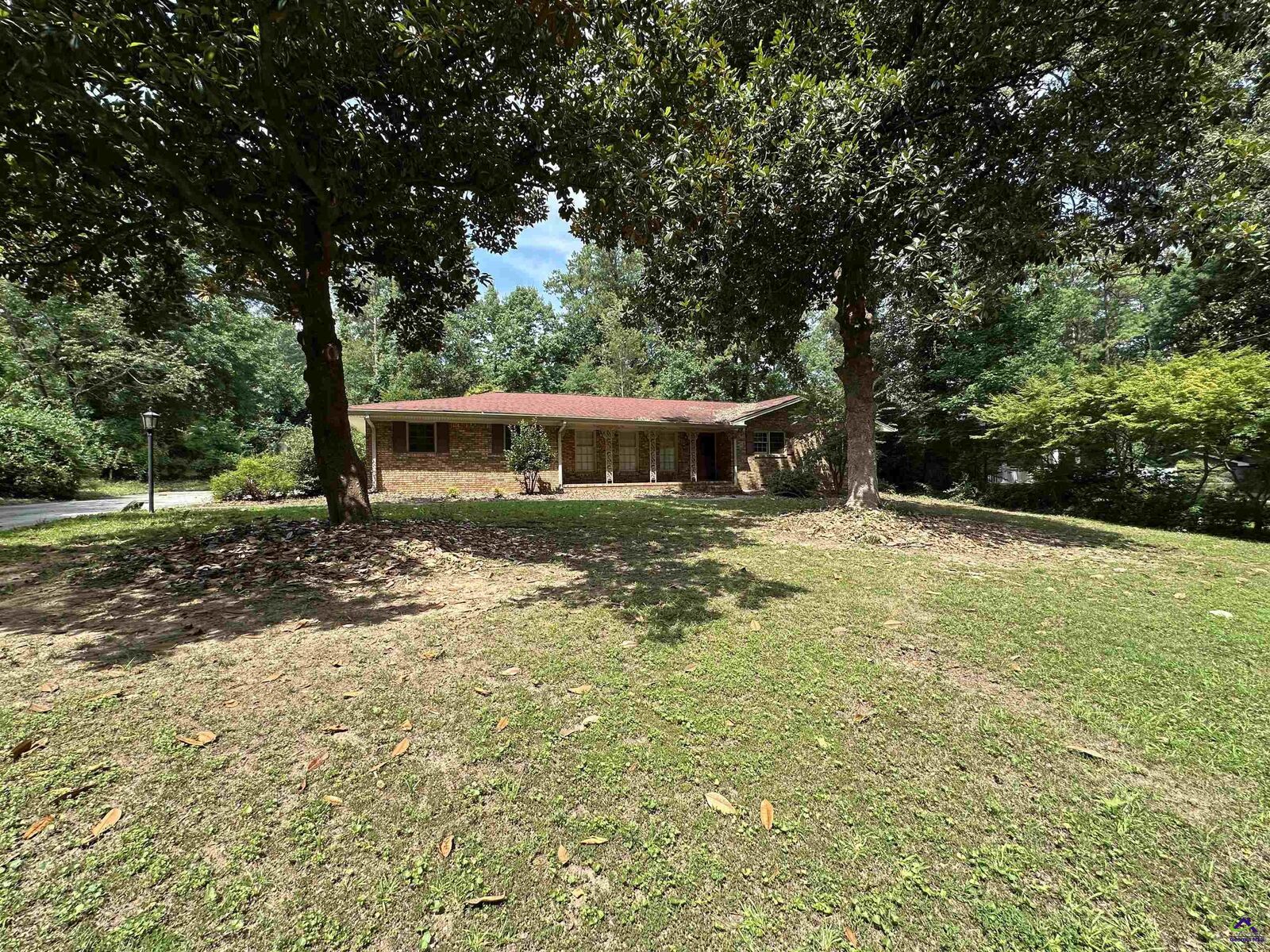 Property Photo:  2359 Valley Way  GA 30078 