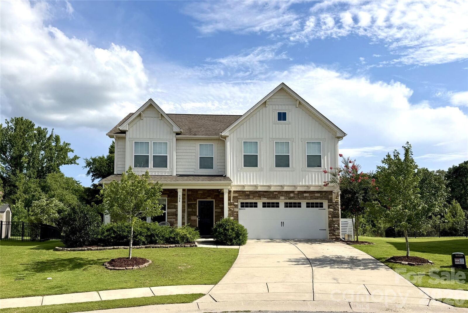 Property Photo: 304 Contentment Drive NC 28097