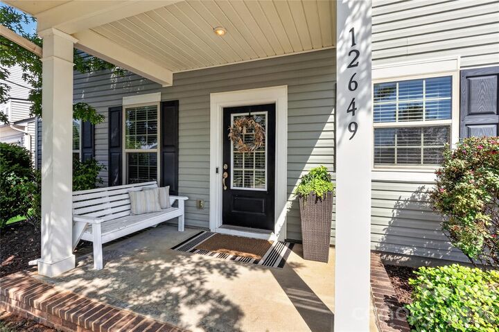 Property Photo: 12649 Heritage Vista Drive NC 28078