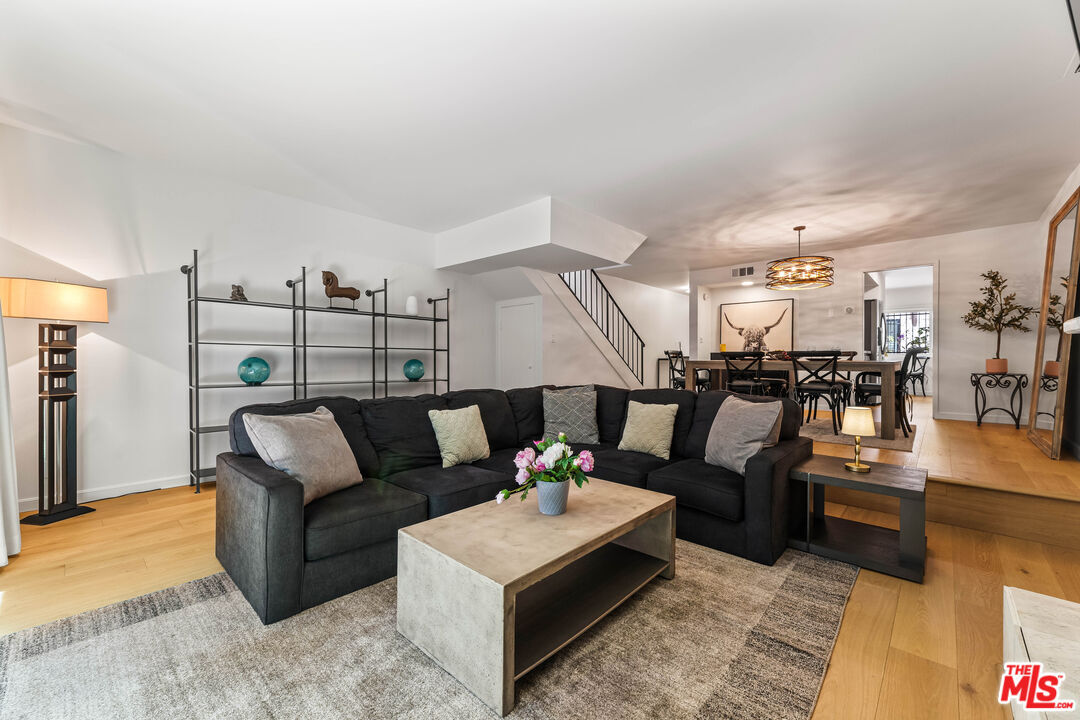 Property Photo: 10600 Holman Ave CA 90024