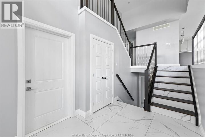 Property Photo: 7370 Garnet Crescent ON N0R 1J0