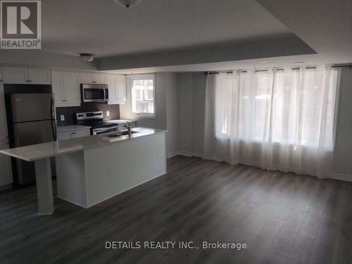 Property Photo:  800 Kiniw Private  ON K1K 5A3 