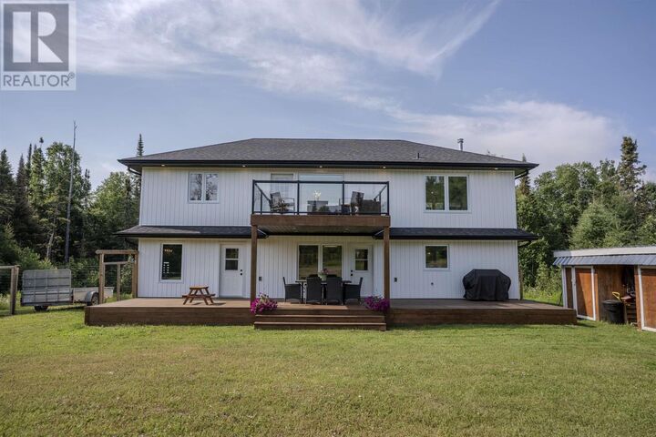 Property Photo: 1204 Lakeshore Dr ON P7A 0S4