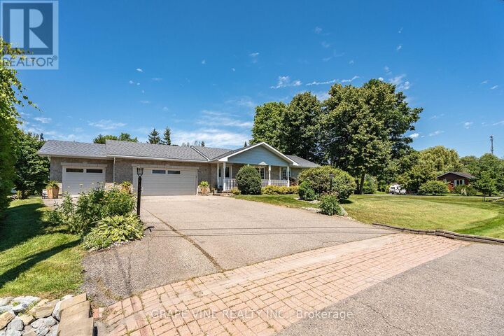 Property Photo: 8391 Rowan Dr Drive ON K0A 2P0