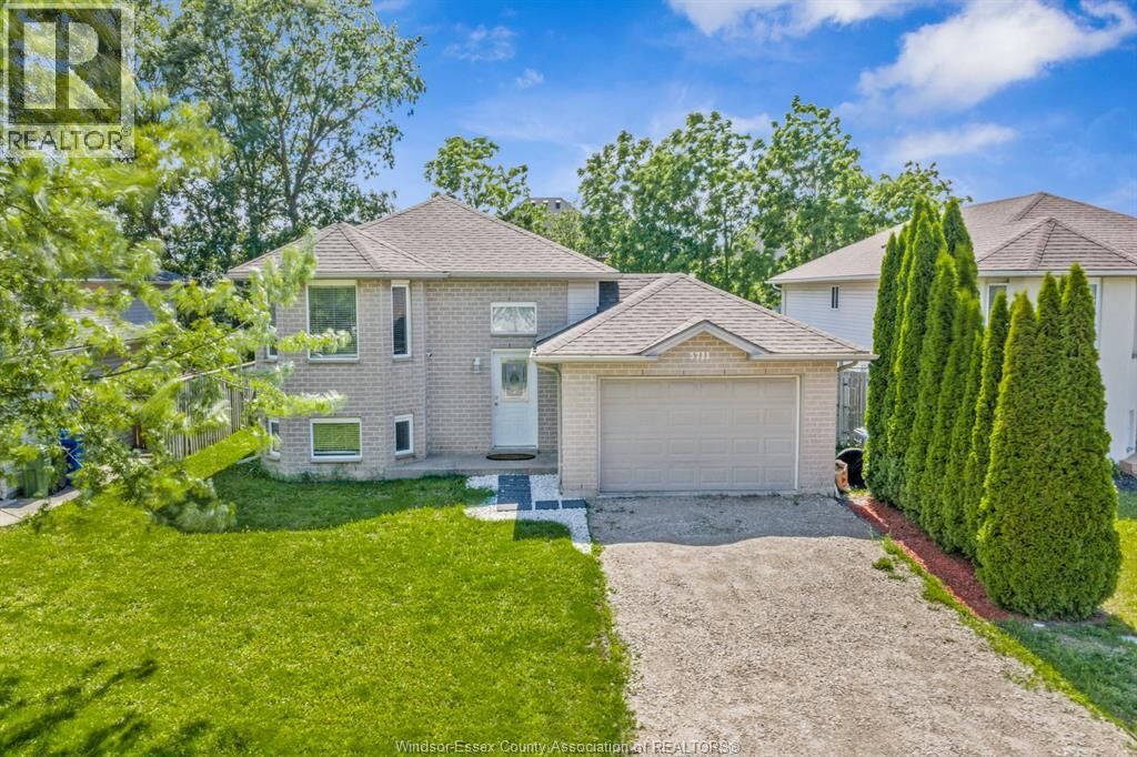 Property Photo:  3711 Maguire  ON N9E 4V3 