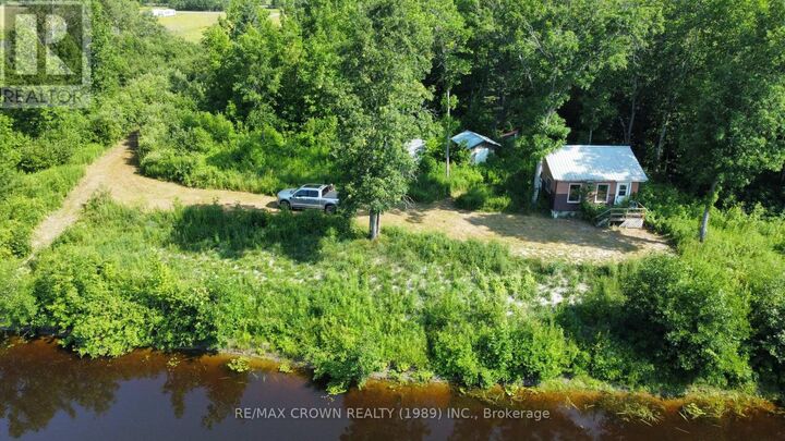 Property Photo: 338 Old Highway 17 ON P0H 2M0