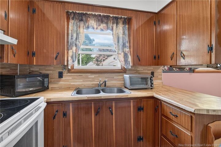 Property Photo: 177 Broadway Street NB E1A 3Y3