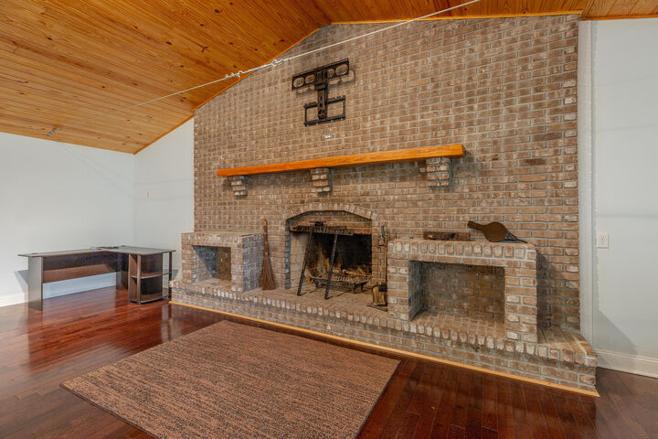 Property Photo: 9011 Pleasant Lane TN 37363