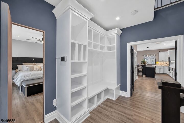 Property Photo:  4 Plaza Rd  NJ 07410 