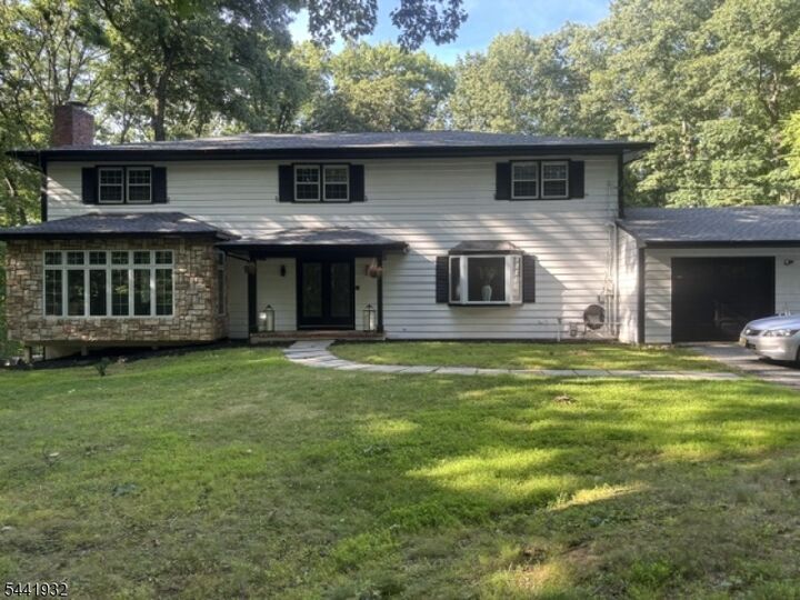 Property Photo: 43 Dodie Dr NJ 07054