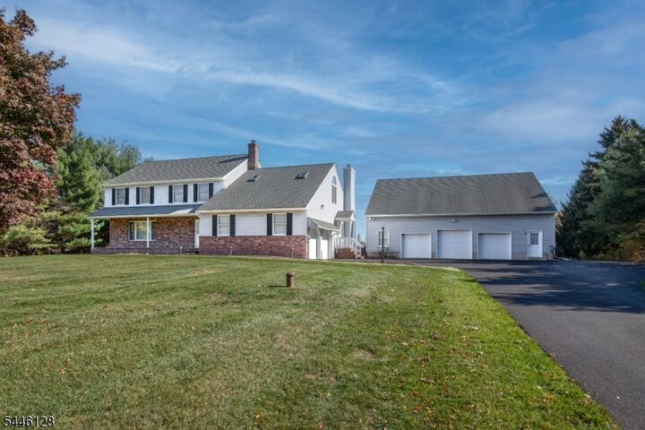 Property Photo: 118 Old York Rd NJ 08551
