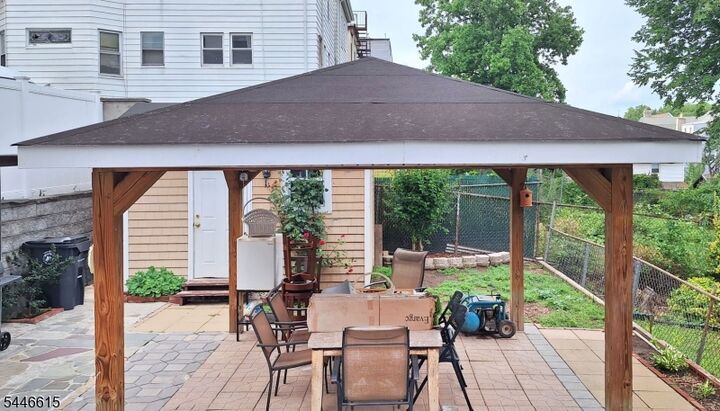 Property Photo: 175 Delavan Ave NJ 07104
