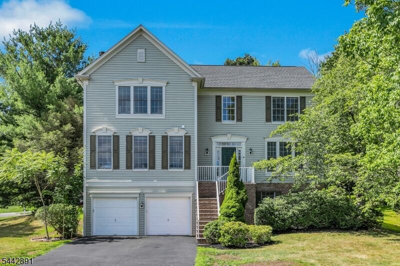 Property Photo:  16 Bedford Dr  NJ 07920 