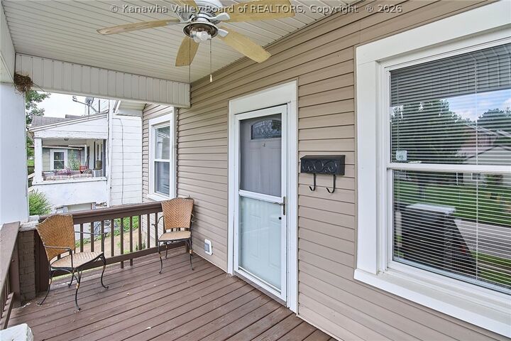 Property Photo:  2412 Monroe Avenue  WV 25177 