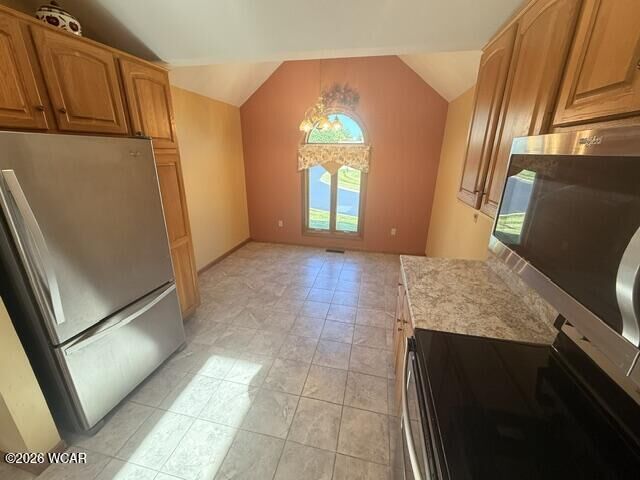 Property Photo:  130 Oak Lane  OH 43326 