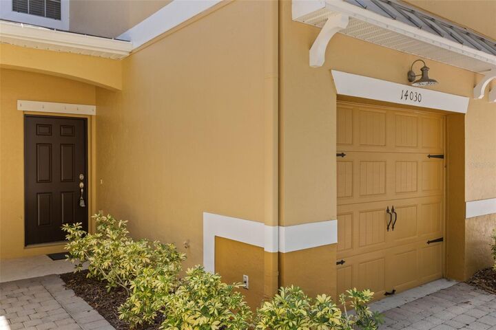 Property Photo:  14030 Sparkling Cove Lane 603  FL 34786 
