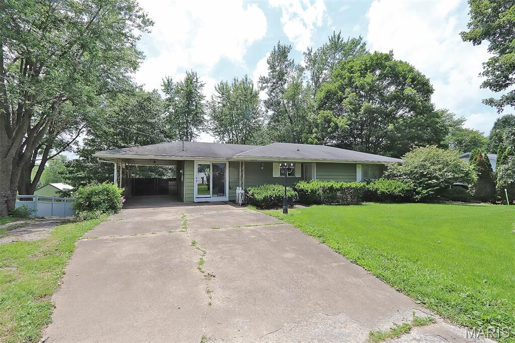 Property Photo: 5049 State Highway 72 MO 63755