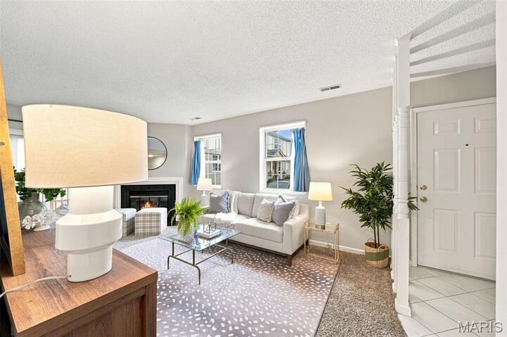 Property Photo: 1437 Oriole Place MO 63144