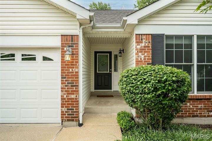 Property Photo:  46 Soenker Circle  MO 63376 