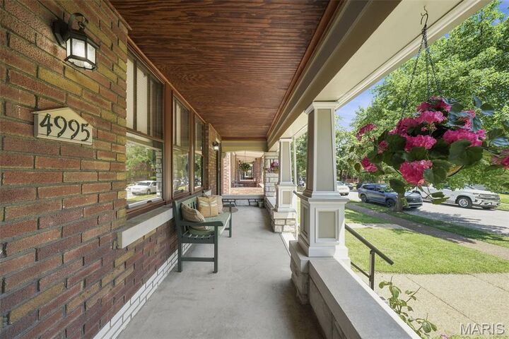 Property Photo: 4995 Tholozan Avenue MO 63109