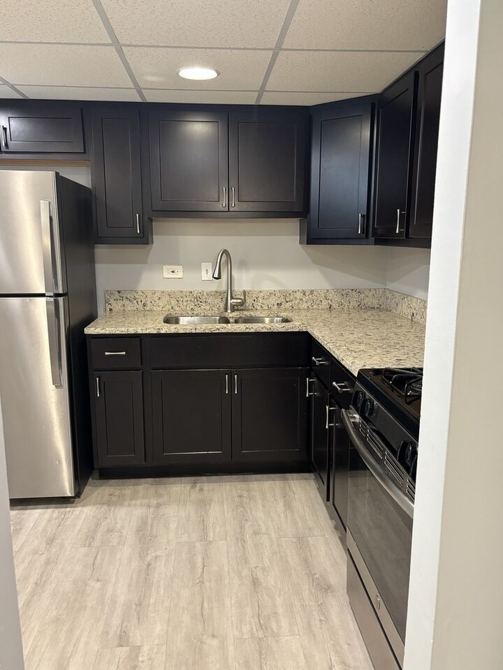 Property Photo:  14504 Linder Court G4  IL 60452 