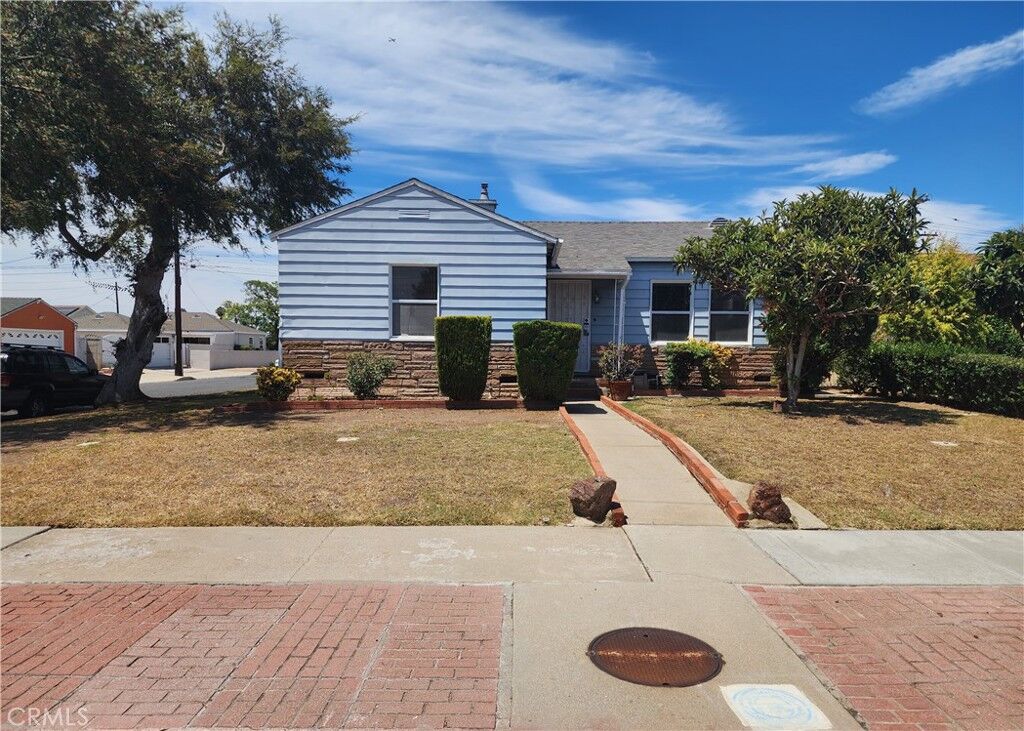 Property Photo: 1859 148th Street W CA 90249