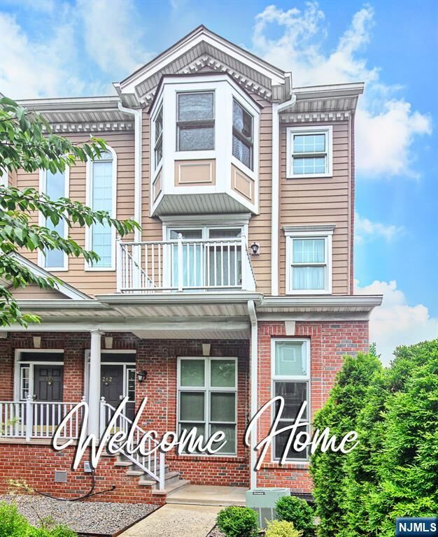 Property Photo: 263 Halfmoon Court NJ 07093