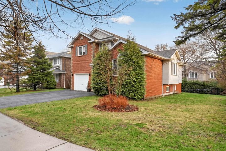 Property Photo:  1 Brackley Place  NS B3M 4H2 