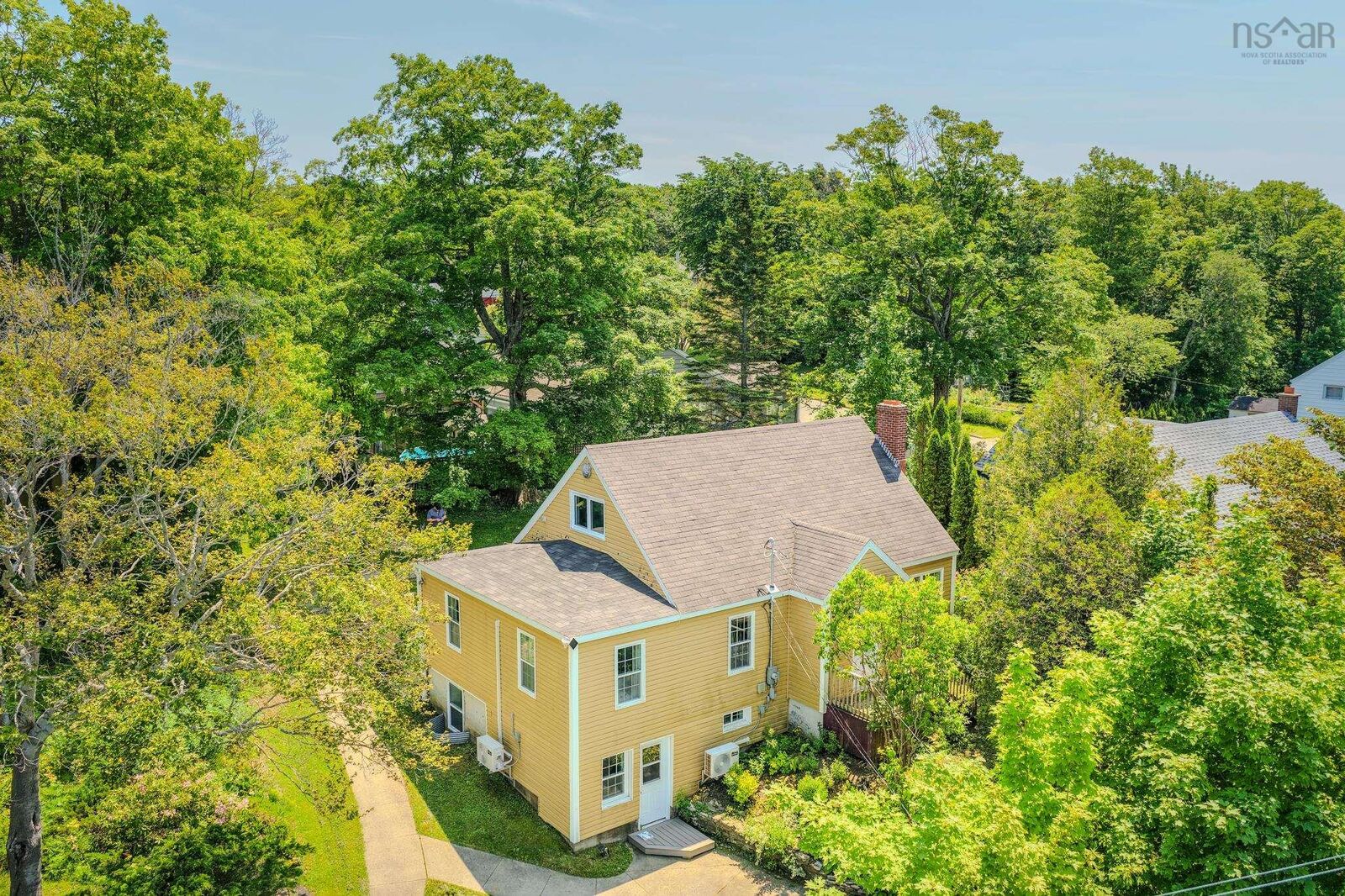 Property Photo: 587 Kings Road NS B1S 1B8
