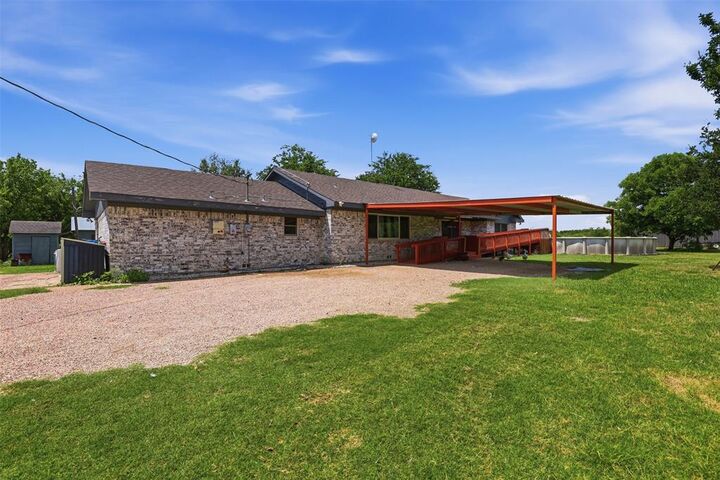 Property Photo:  1517 Wiggins Road  TX 76064 