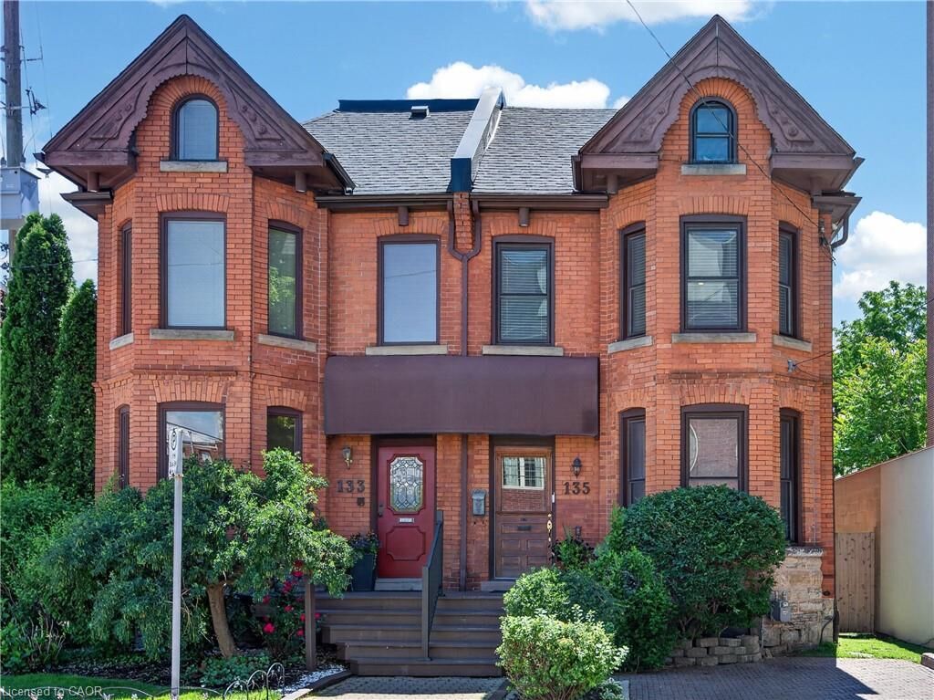 Property Photo: 135 Catharine Street S ON L8N 2J6
