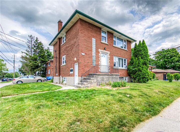 Property Photo:  218 Margaret Avenue  ON N2H 4J2 
