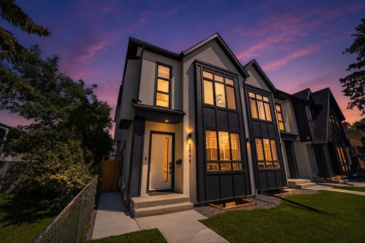2808 40 Street SW — photo 1