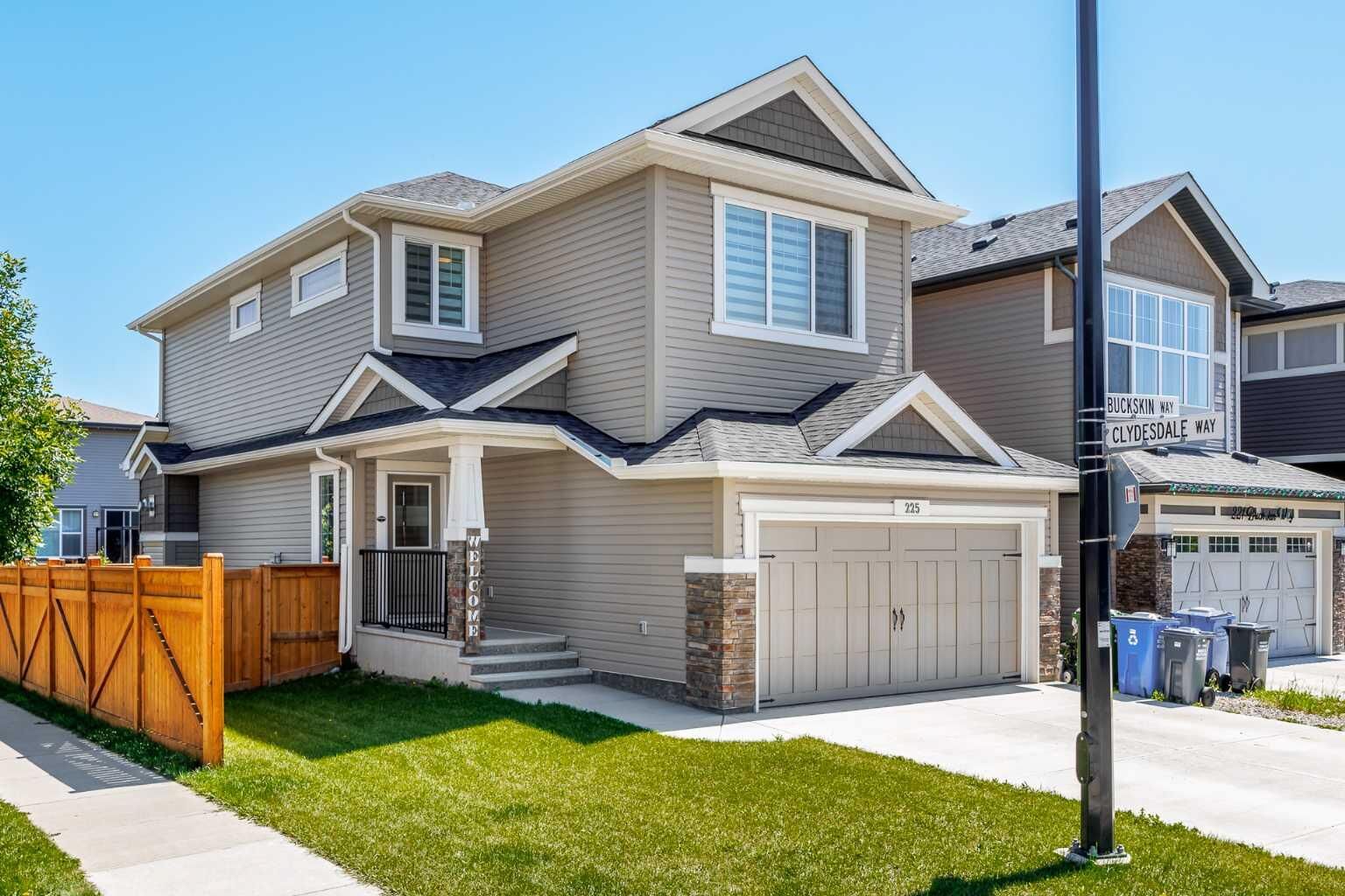 Property Photo:  225 Buckskin Way  AB T4C 2R7 