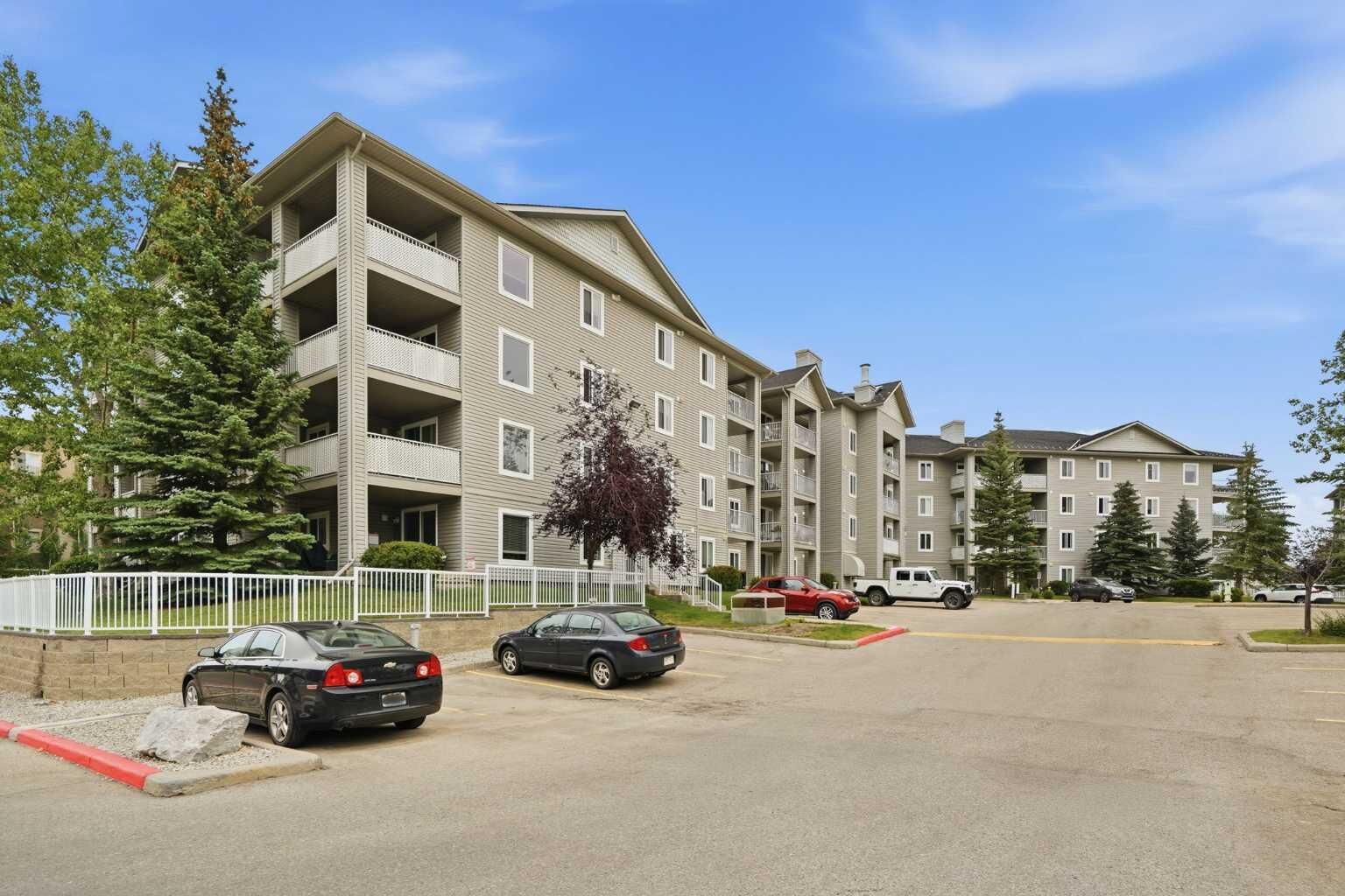 Property Photo:  604 8 Street SW 4103  AB T4B 2W4 
