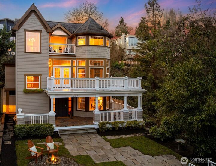Property Photo: 337 25th Avenue E WA 98112