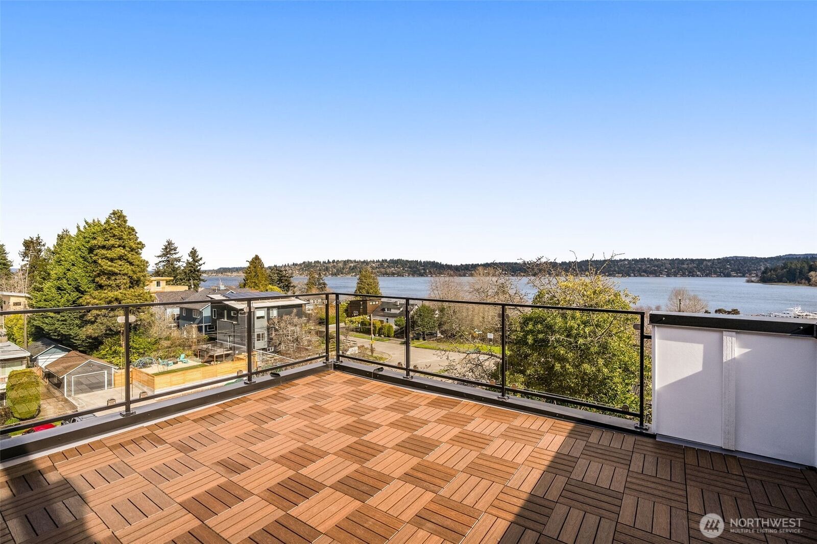 Property Photo: 4408 A 50th Avenue S WA 98118